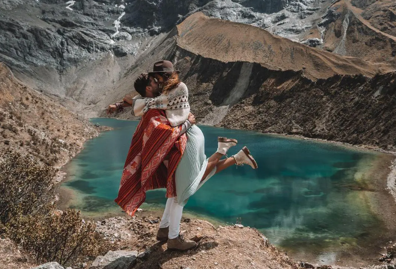The Biggest Mistake Travelers Make When Comparing Machu Picchu Tour Operators Is Looking Only at Price